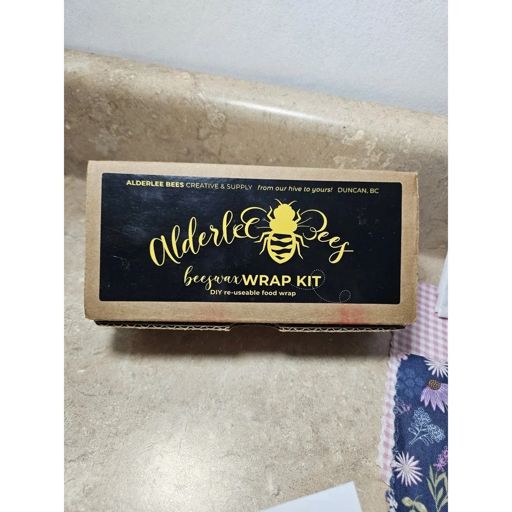 Alderlee Beeswax Wrap Kit DIY Reusable Food Wrap Eco‎ Friendly Set Floral Fabric